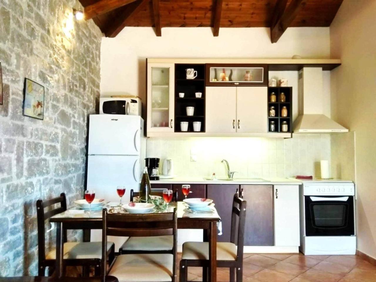 Atha-Tina:Traditional Stone Homes Агиос Николаос Екстериор снимка